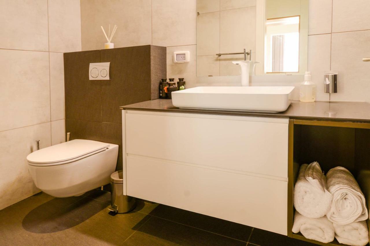 Luxury Suites By Notaly Ariel Haïfa Extérieur photo
