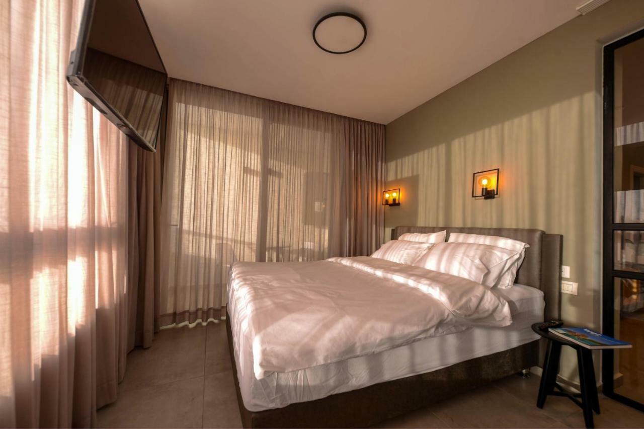 Luxury Suites By Notaly Ariel Haïfa Extérieur photo