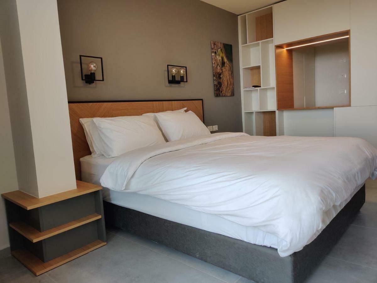 Luxury Suites By Notaly Ariel Haïfa Extérieur photo